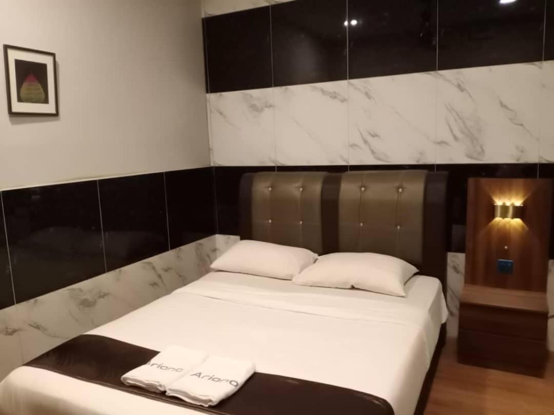 Golden Leaf Boutique Hotel Nusa Idaman Formerly Known As Ariana Hotel Johor Bahru Exterior foto